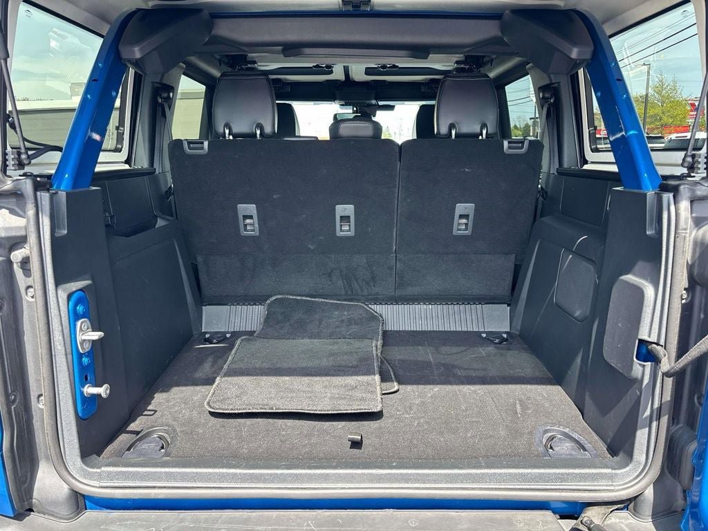 Used 2025 Ford Bronco Badlands AWD/4WD image 14