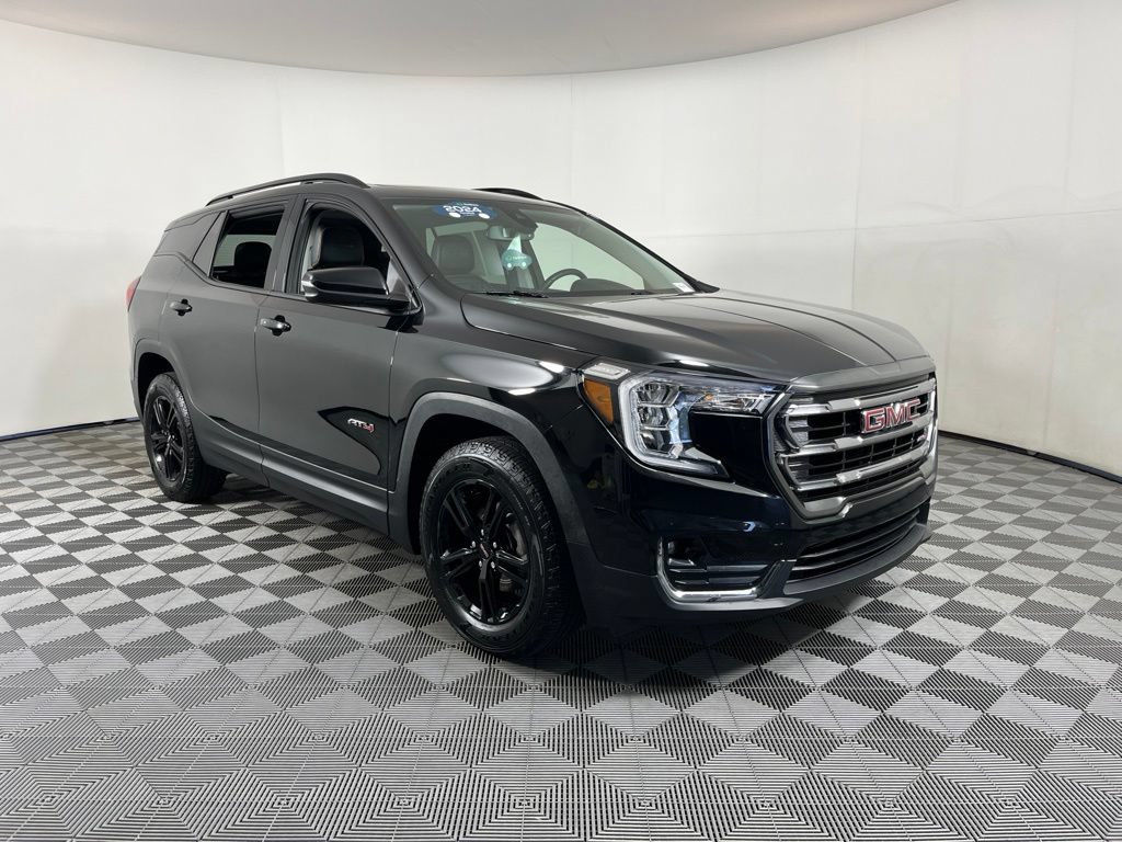 Certified 2024 GMC Terrain AT4 w/ LPO, Floor Liner Package AWD/4WD image 18