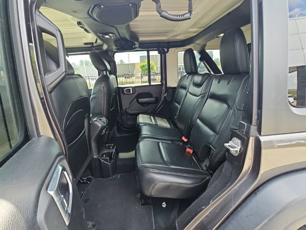 Used 2018 Jeep Wrangler Unlimited Sport S AWD/4WD image 15