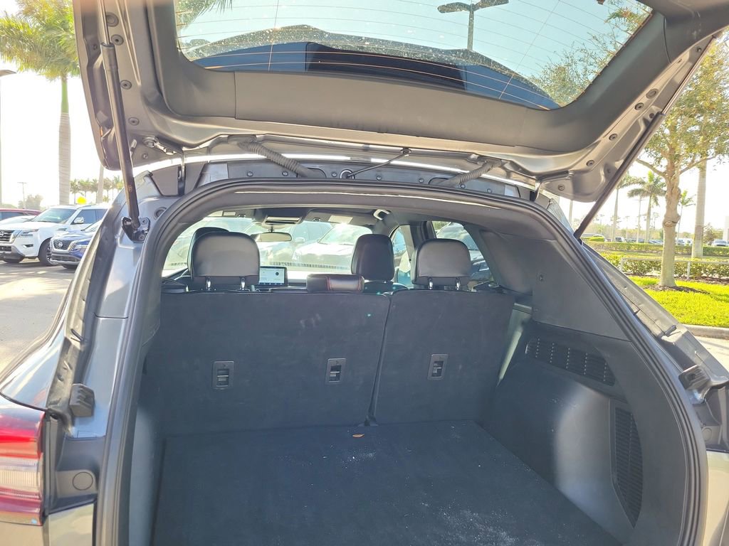 Used 2025 Ford Escape ST-Line image 15