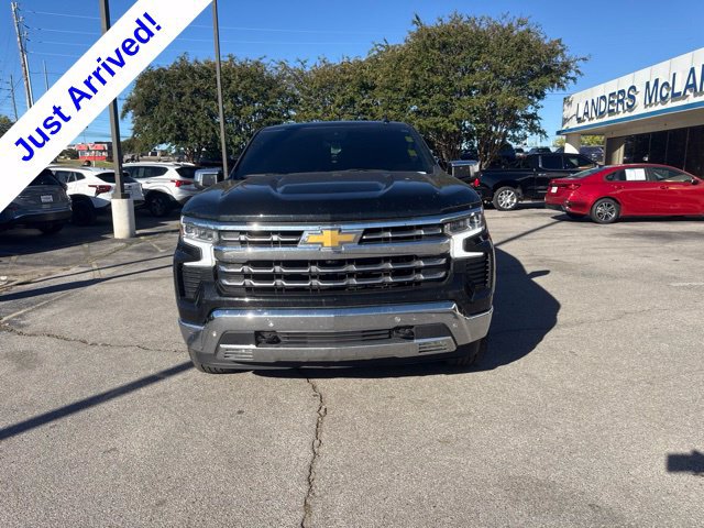 Used 2022 Chevrolet Silverado 1500 LTZ AWD/4WD image 8