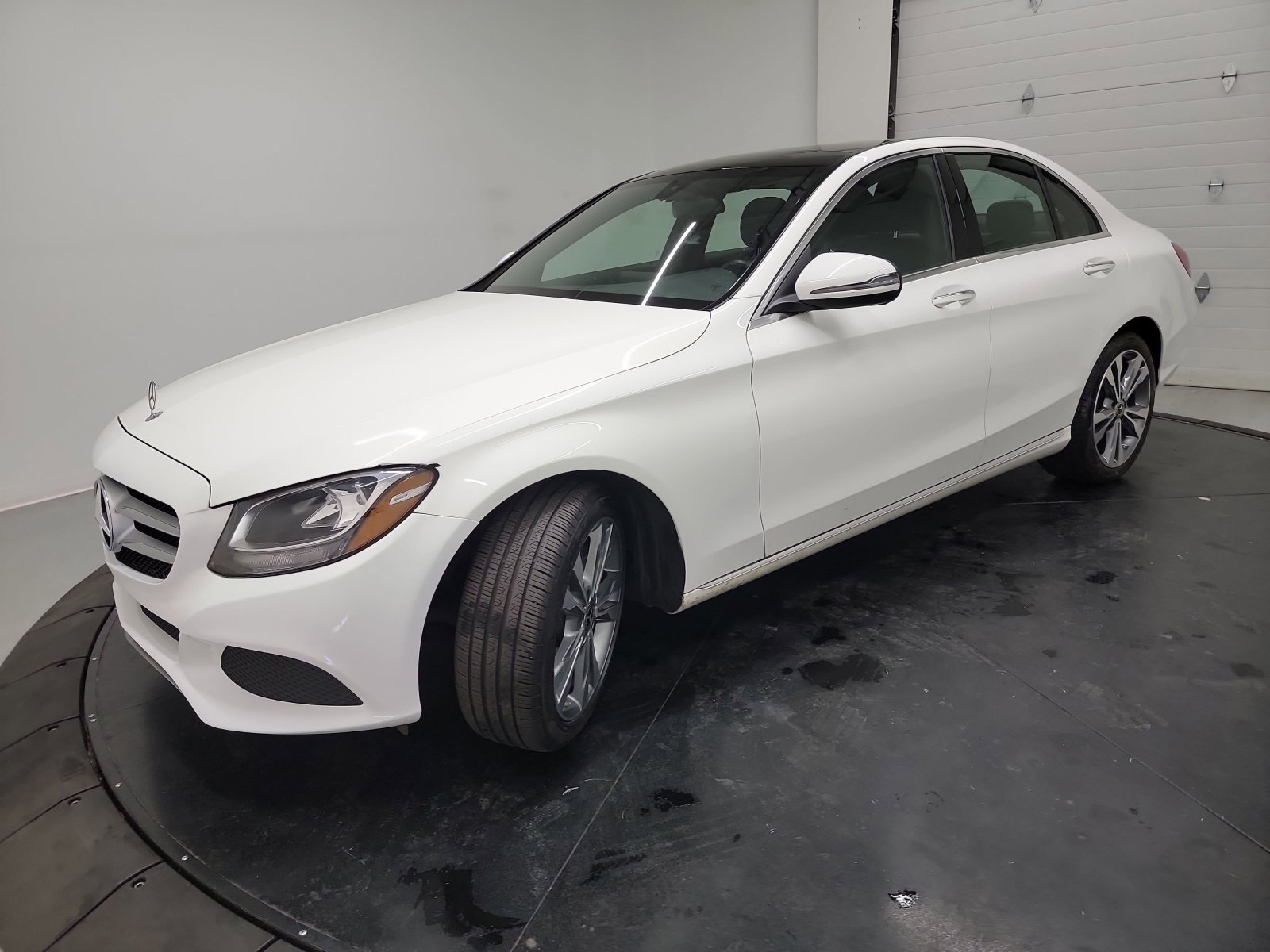 Used 2018 Mercedes-Benz C 300 4MATIC Sedan image 3