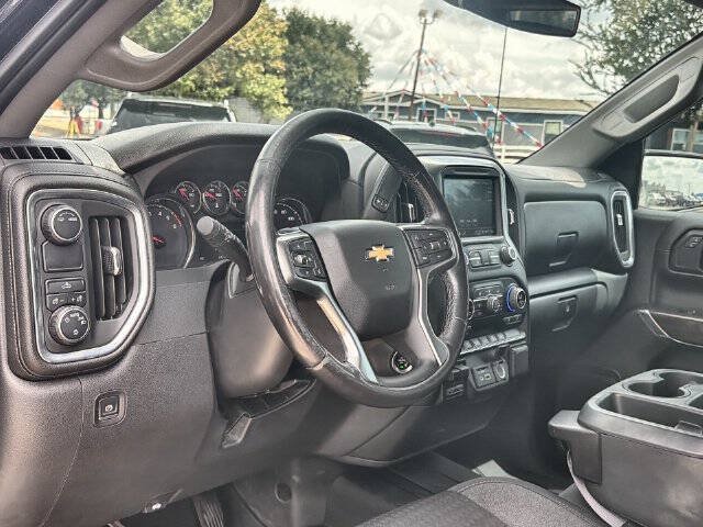 Used 2022 Chevrolet Silverado 1500 LT w/ Texas Edition Plus RWD image 10