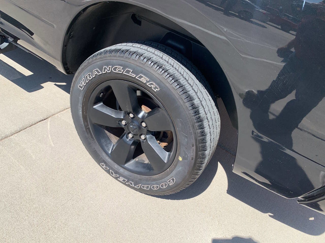 Used 2017 RAM 1500 Sport image 11