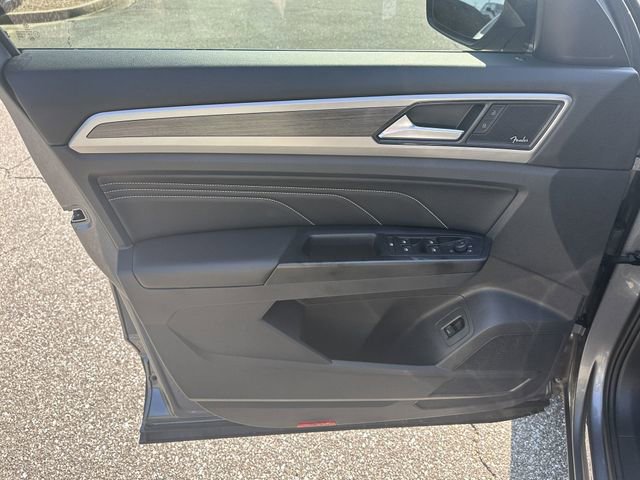 Used 2021 Volkswagen Atlas SEL Premium image 10