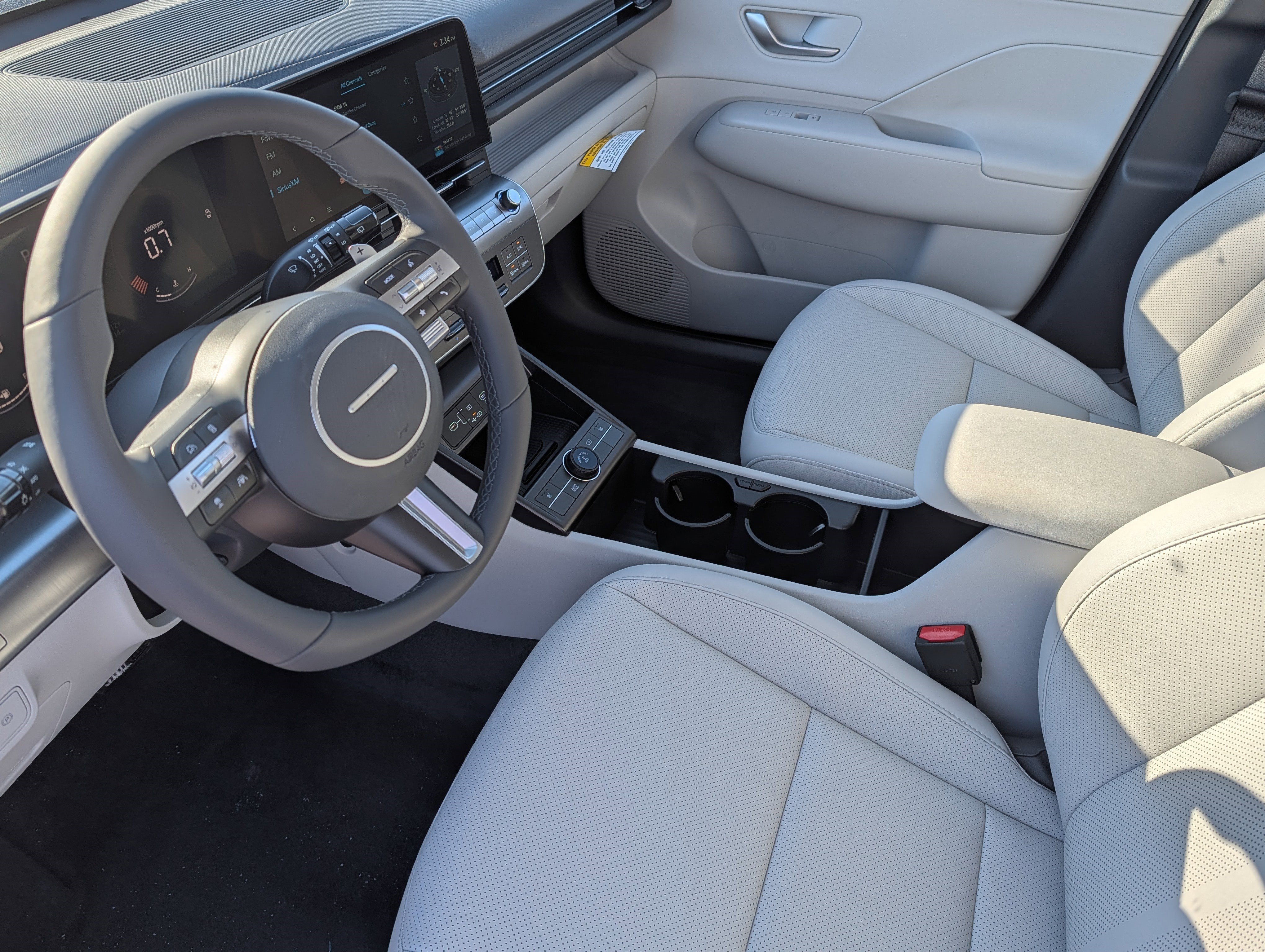 New 2026 Hyundai Kona SEL Premium AWD/4WD image 6