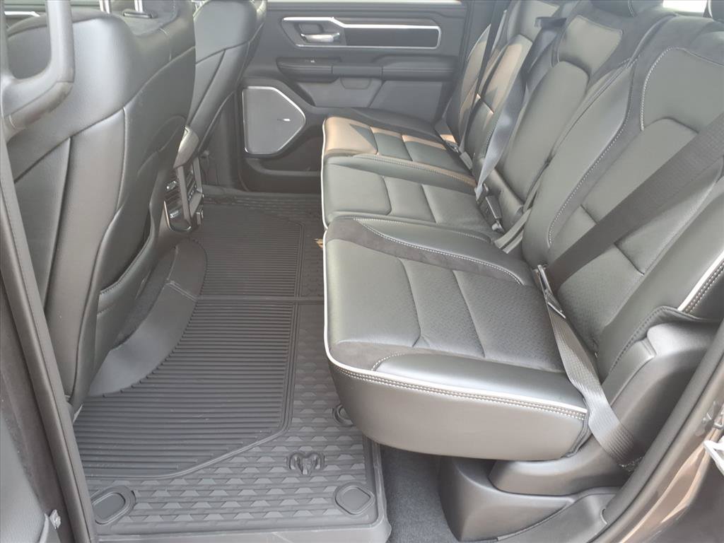 New 2026 RAM 1500 Laramie AWD/4WD image 13