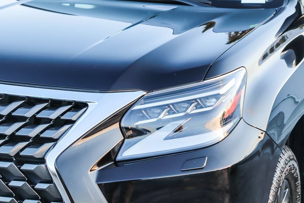 Used 2022 Lexus GX 460 Premium w/ Premium Package AWD/4WD image 5