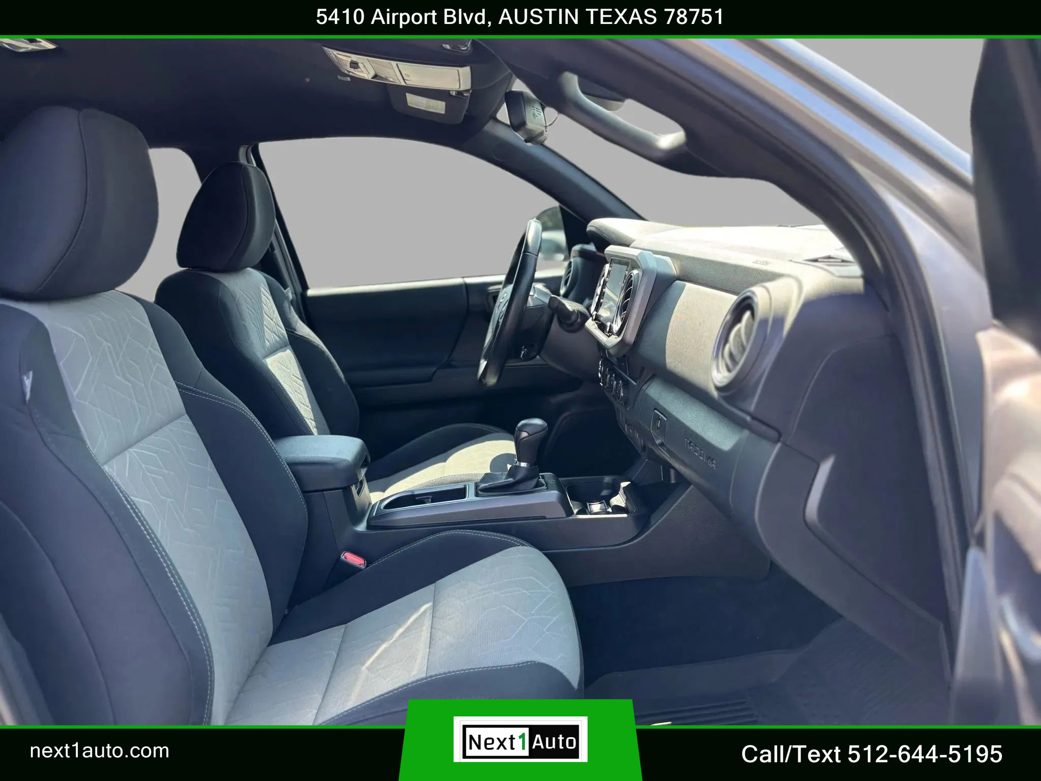 Used 2022 Toyota Tacoma TRD Sport image 25