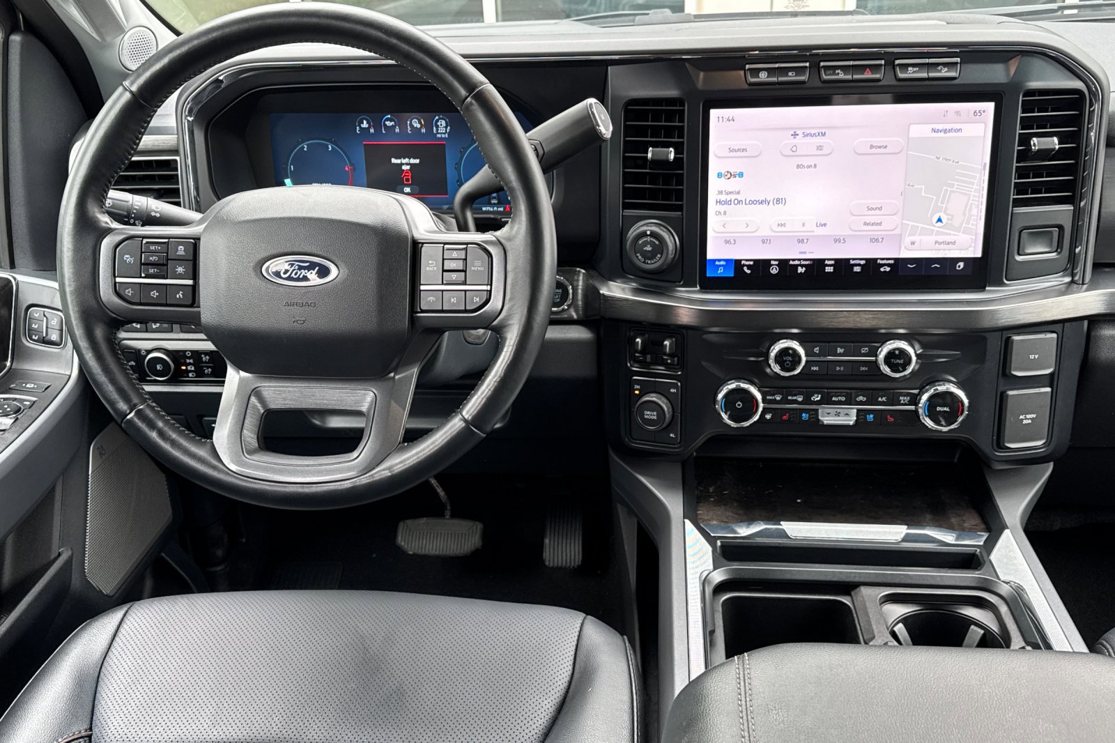 Used 2024 Ford F450 Lariat w/ Lariat Ultimate Package AWD/4WD image 14