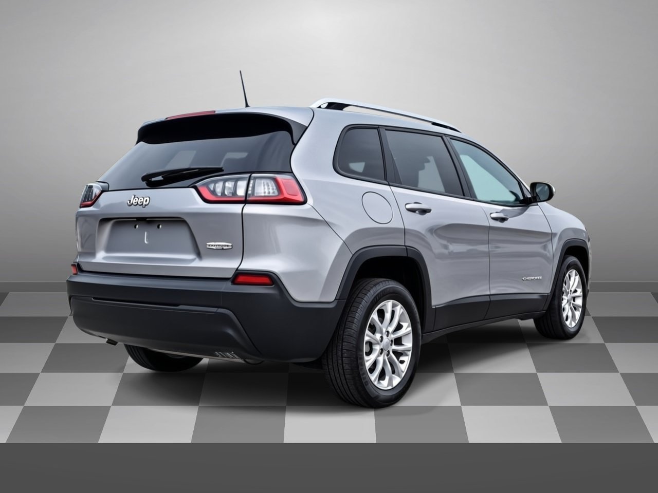 Used 2020 Jeep Cherokee Latitude w/ Cold Weather Group FWD image 6