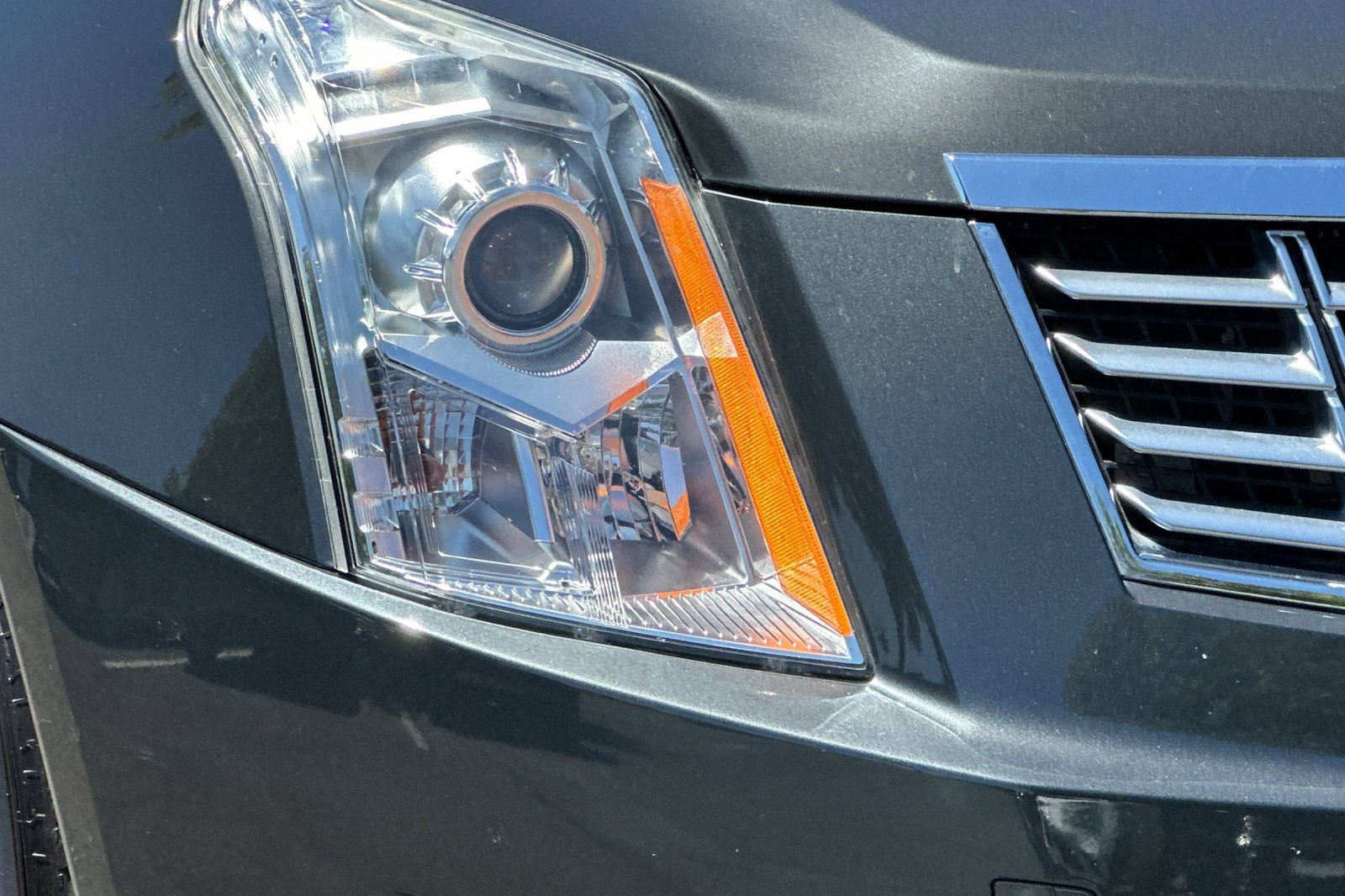 Used 2016 Cadillac SRX FWD image 40