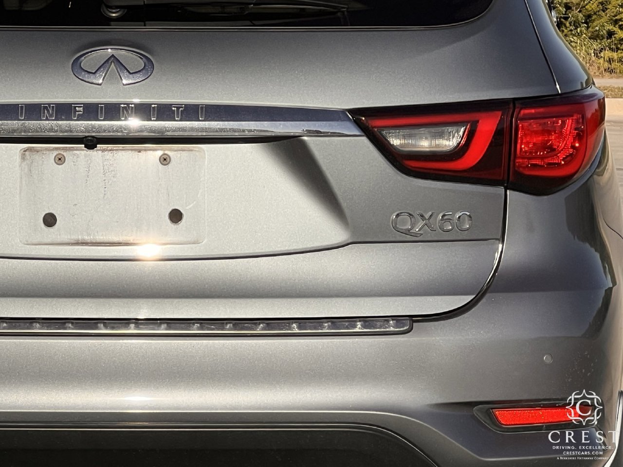 Used 2019 INFINITI QX60 Luxe w/ Essential Package FWD image 5