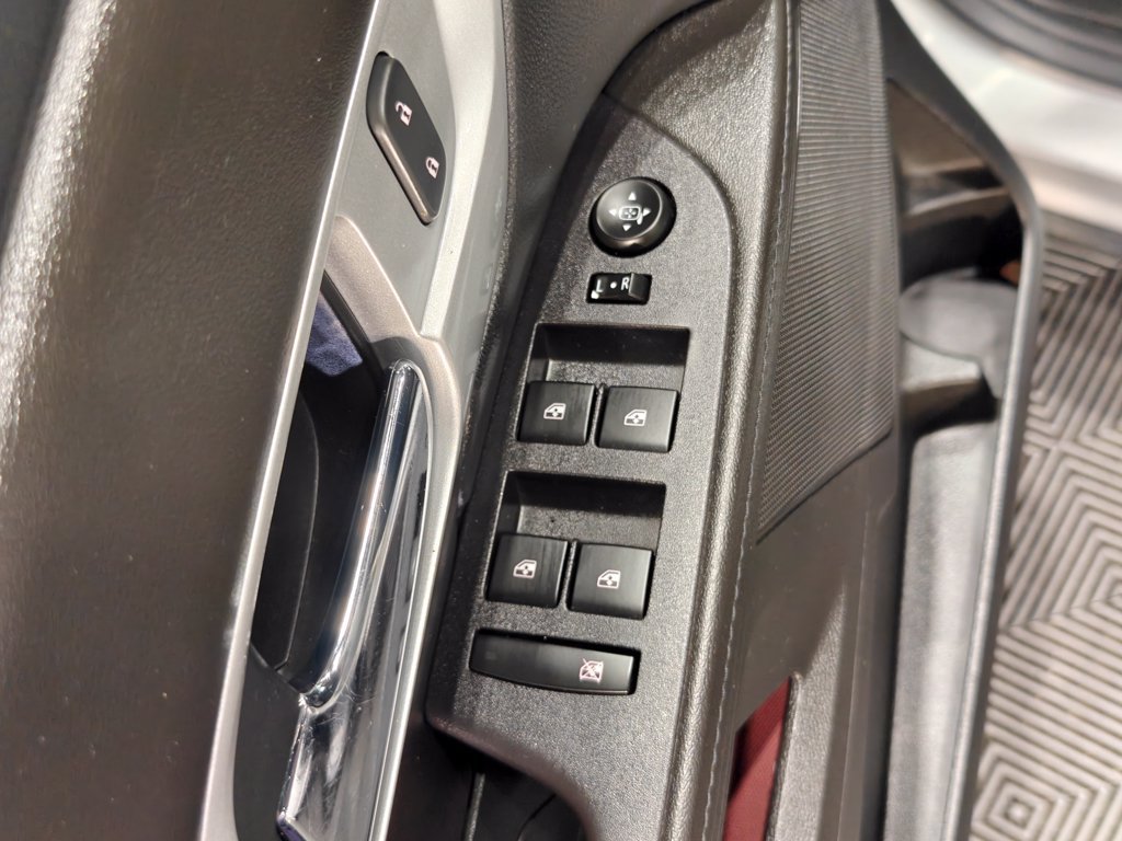 Used 2017 GMC Terrain SLE AWD/4WD image 34