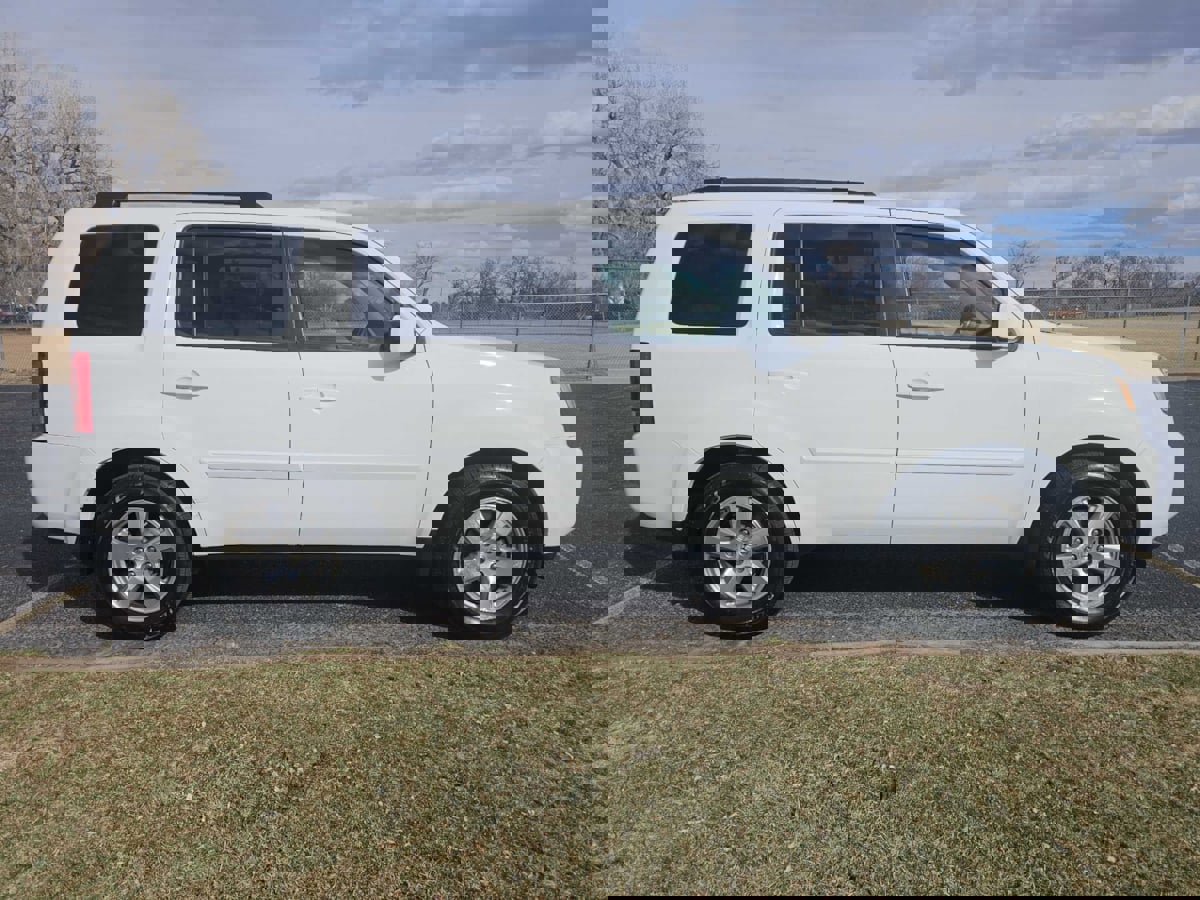 Used 2010 Honda Pilot EX-L image 6