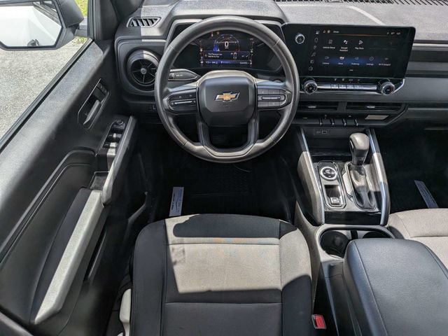 Used 2023 Chevrolet Colorado W/T w/ Advanced Trailering Package AWD/4WD image 13