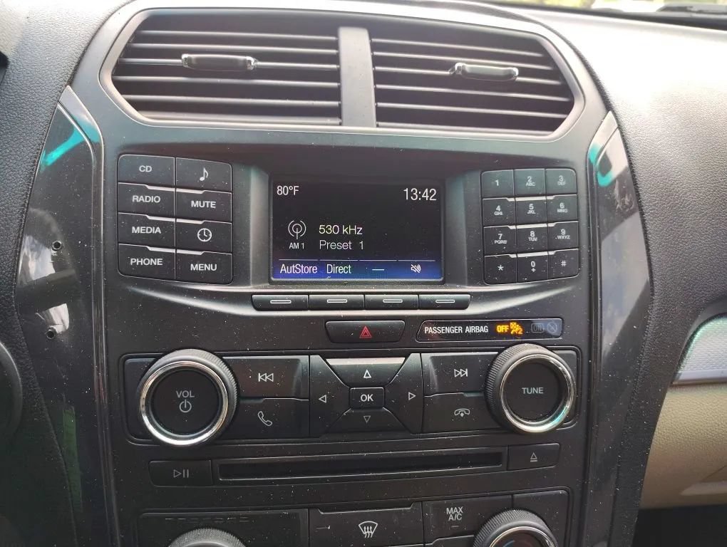 Used 2016 Ford Explorer 4WD image 18