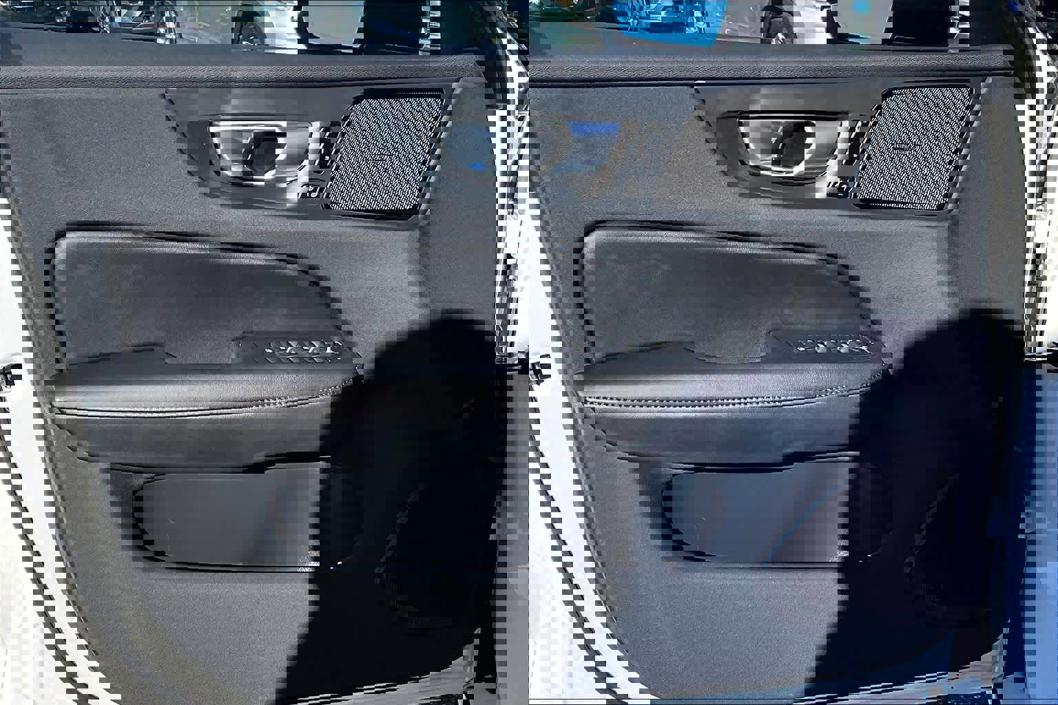 Certified 2024 Volvo S60 B5 Ultimate image 20