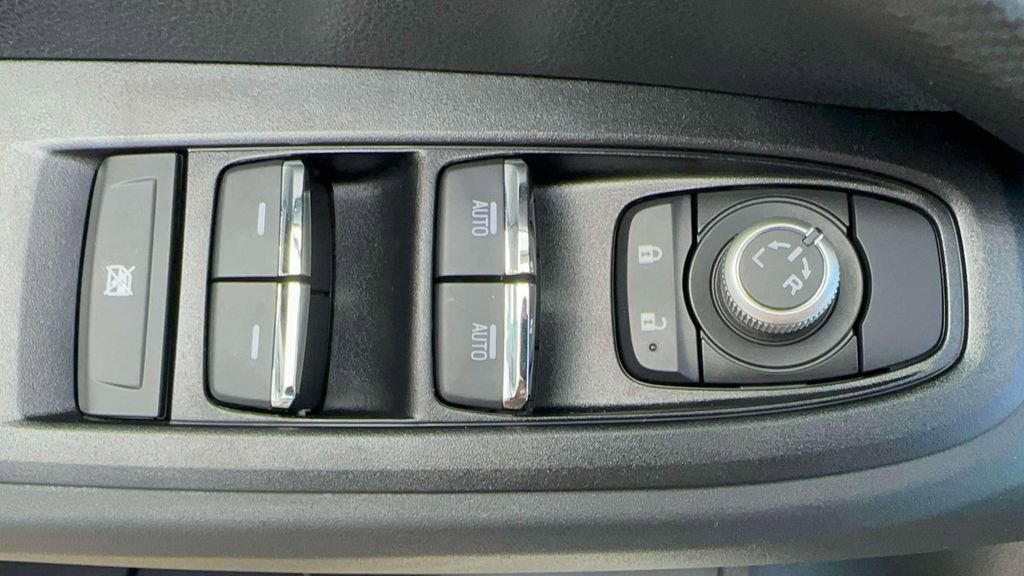 Certified 2024 Subaru Crosstrek 2.5i Limited image 13