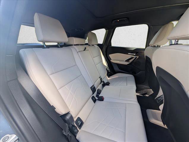 Used 2025 BMW X1 xDrive28i w/ Convenience Package image 19