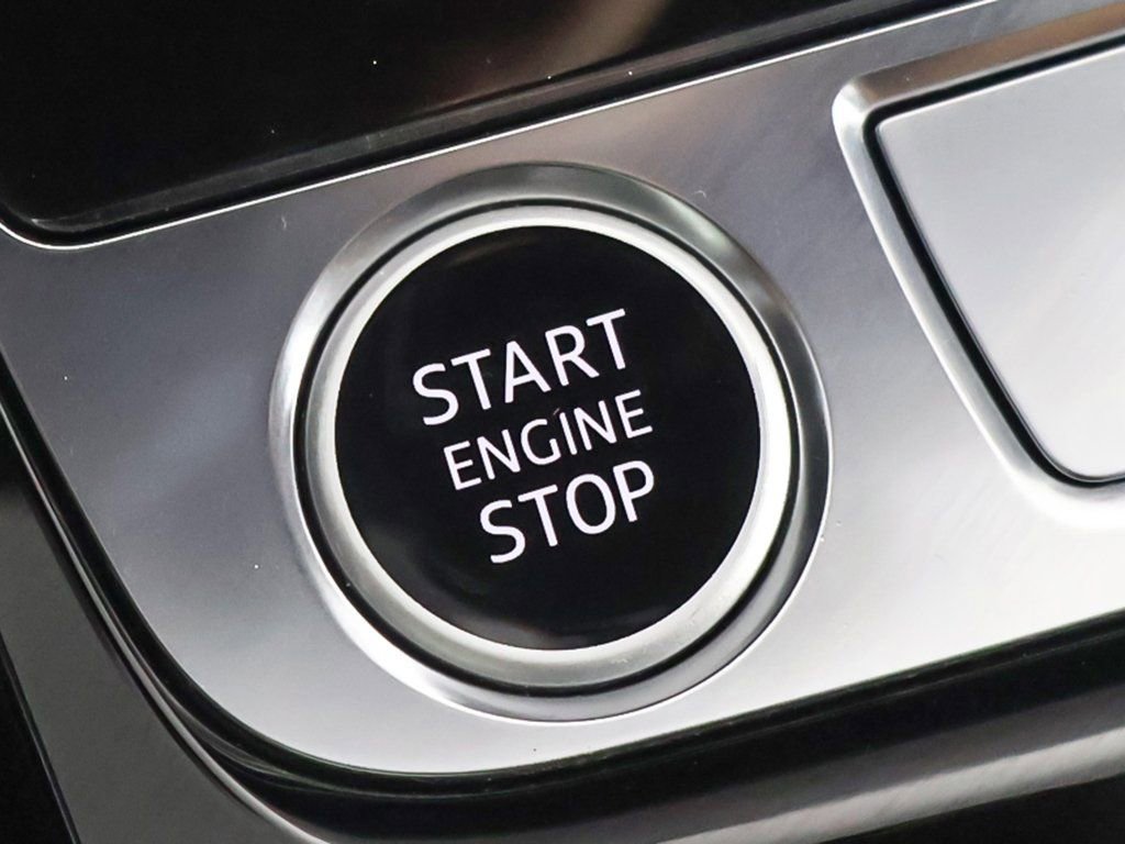 Used 2023 Audi A8 L 3.0T image 48