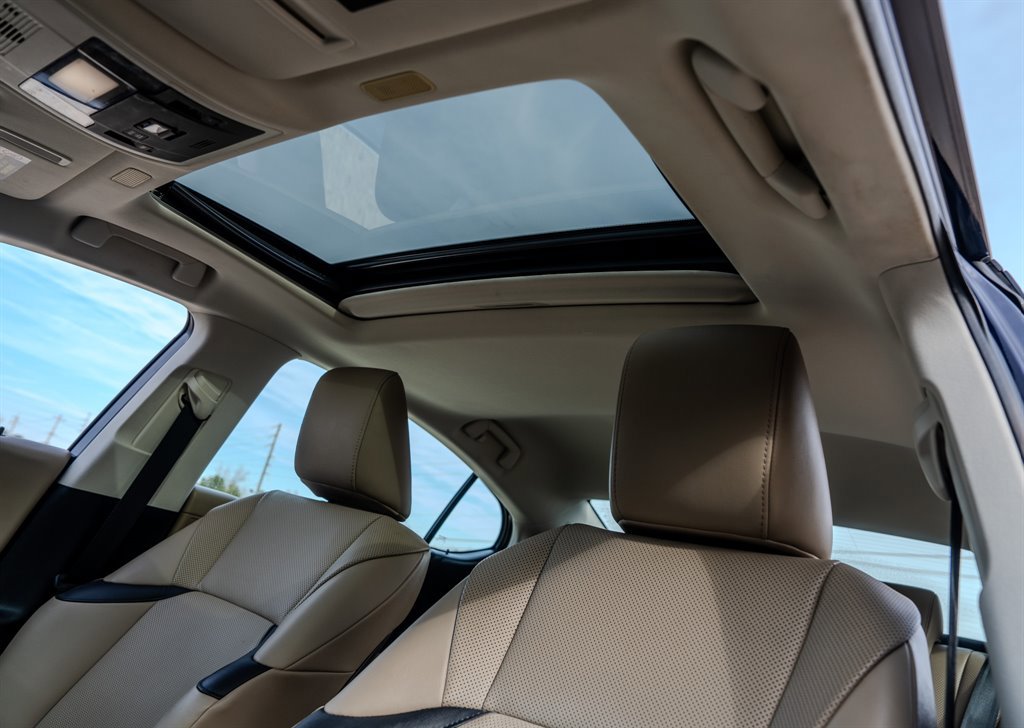 Used 2020 Lexus ES 350 image 28