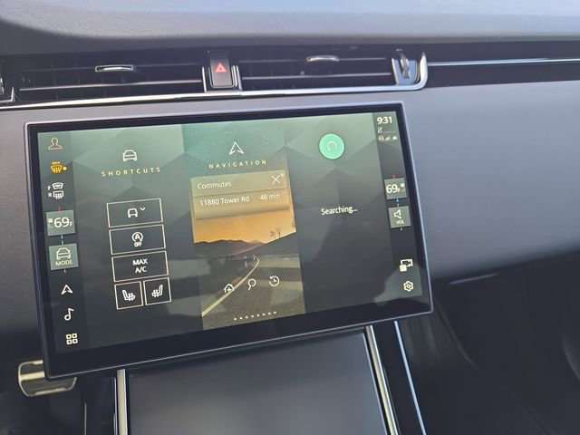 Certified 2025 Land Rover Range Rover Evoque Dynamic SE image 20