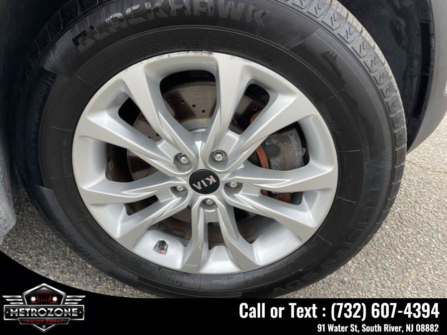 Used 2021 Kia Telluride LX AWD/4WD image 34