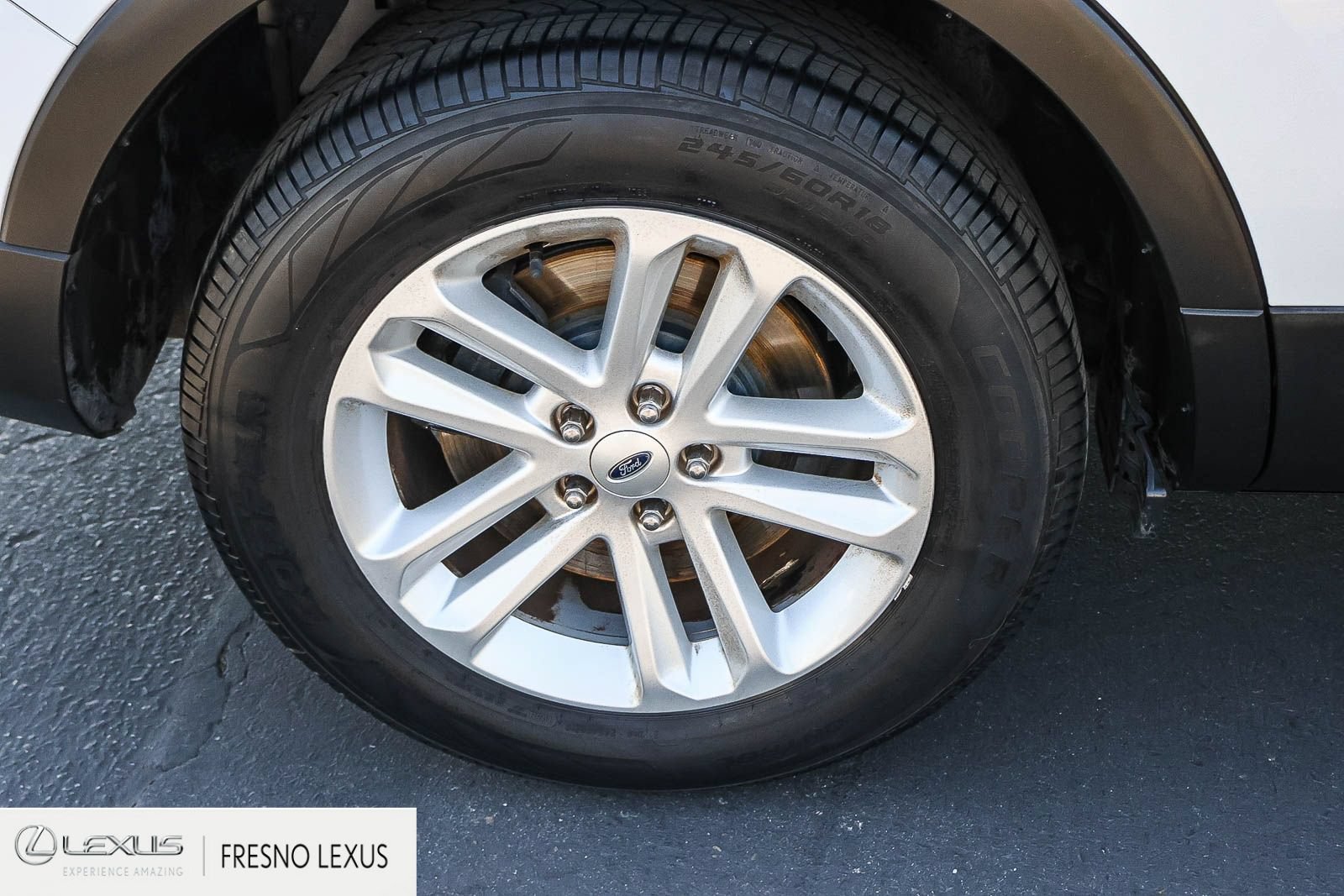 Used 2017 Ford Explorer XLT w/ Equipment Group 202A FWD image 8