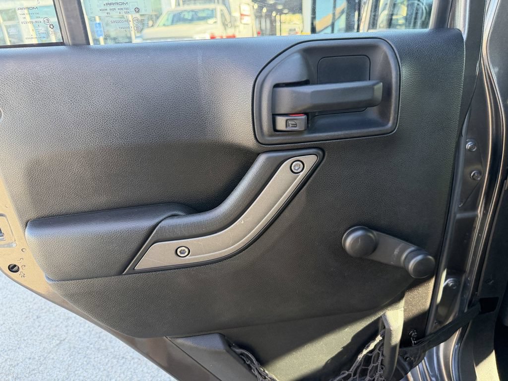 Used 2016 Jeep Wrangler Unlimited Sport AWD/4WD image 22