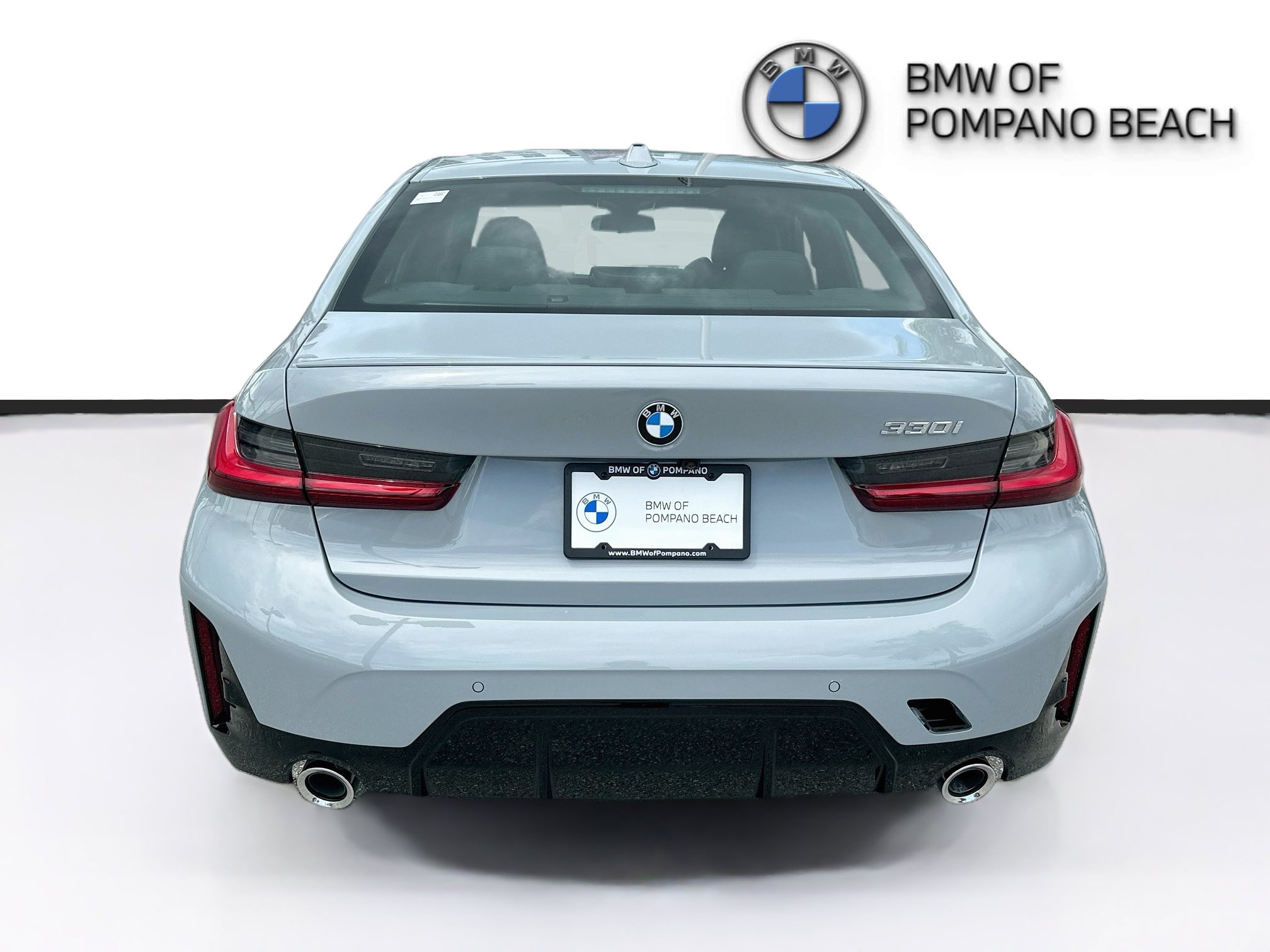 New 2026 BMW 330i Sedan w/ M Sport Package RWD image 6