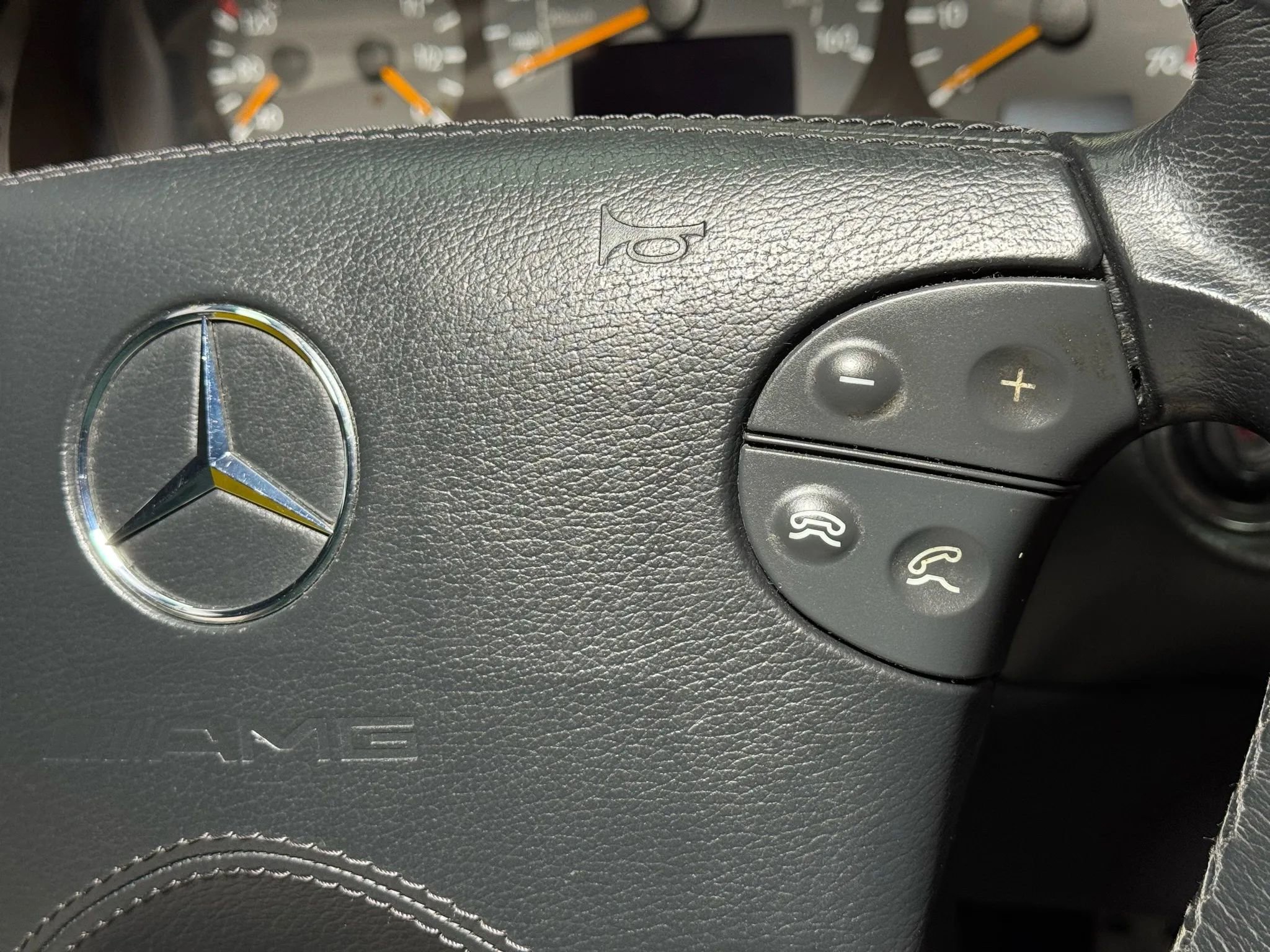 Used 2000 Mercedes-Benz E 55 AMG Sedan image 41