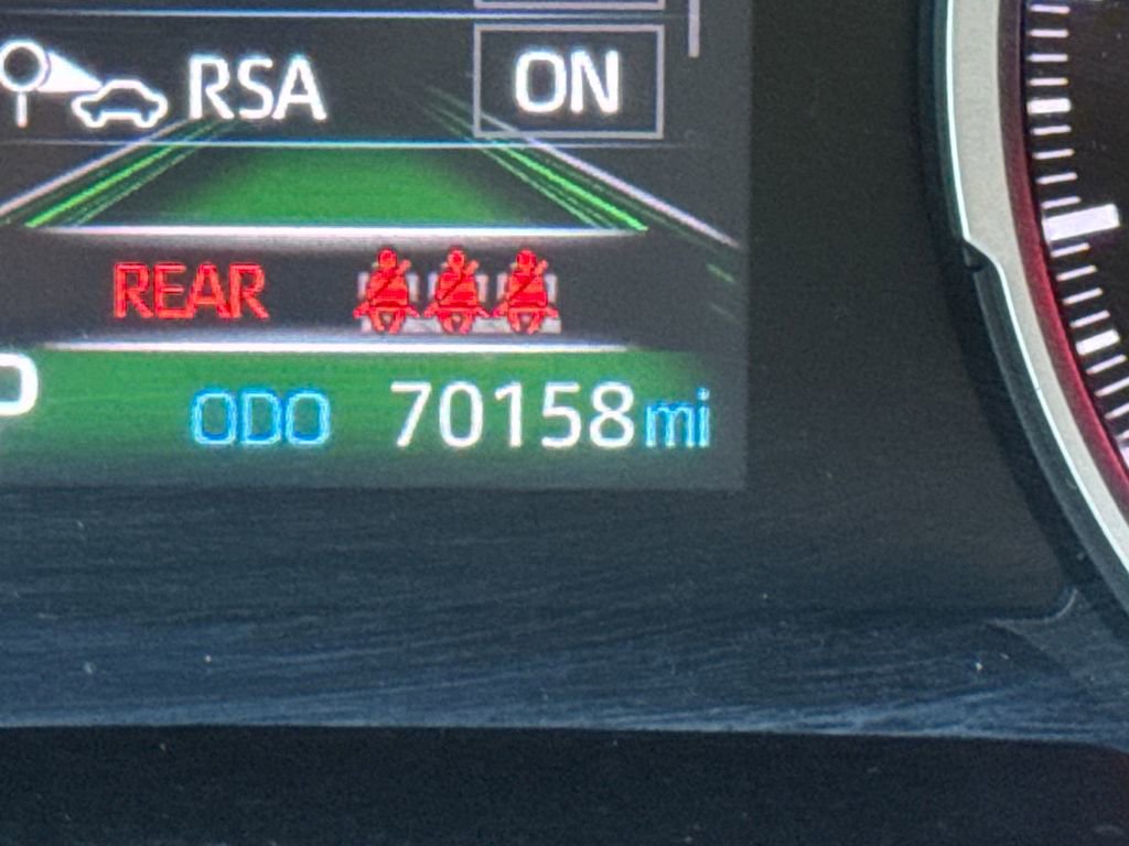 Used 2020 Toyota RAV4 XLE image 20