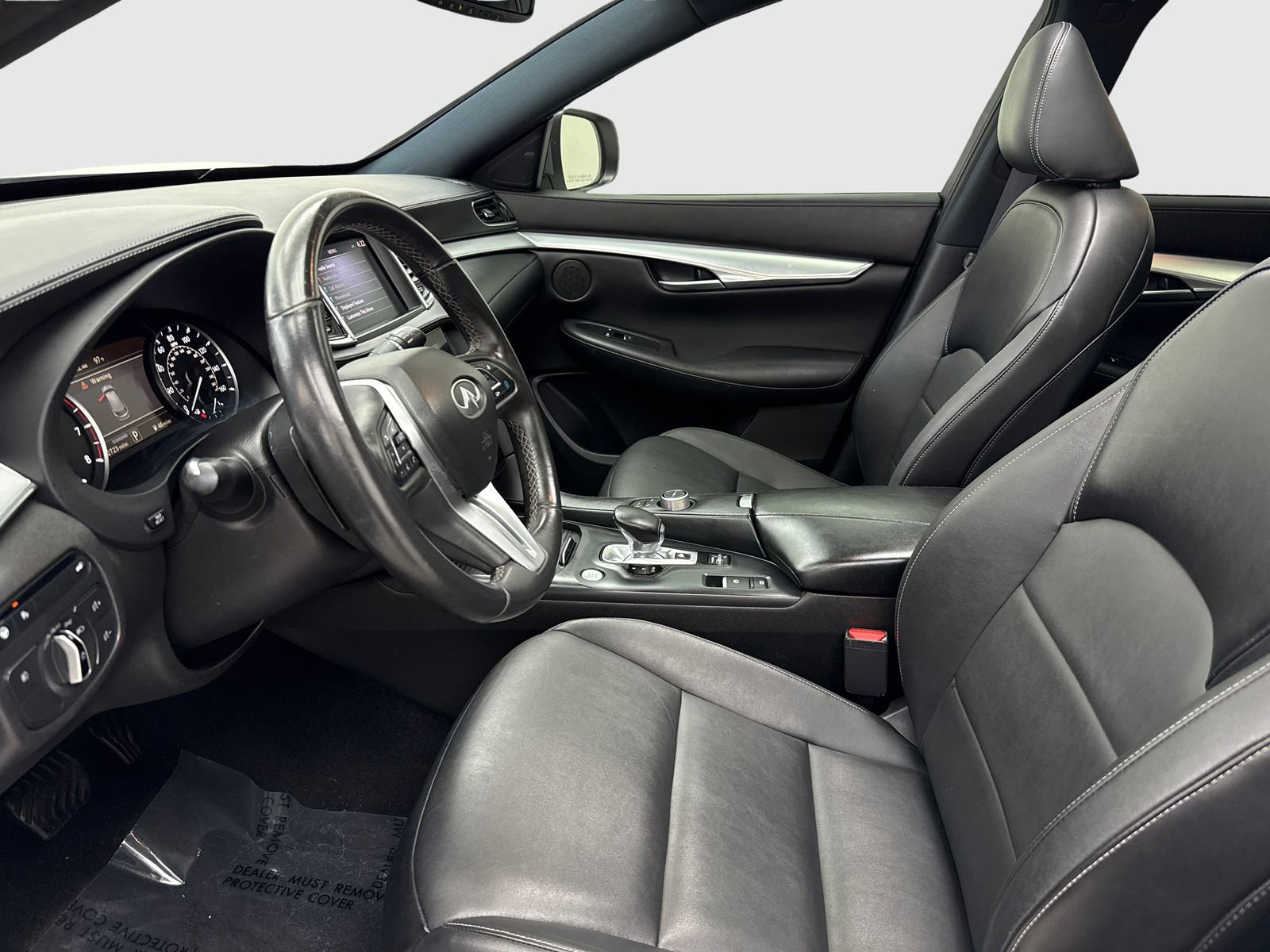 Used 2021 INFINITI QX50 Luxe w/ Appearance Package FWD image 17
