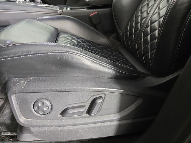 Used 2018 Audi SQ5 Prestige image 30