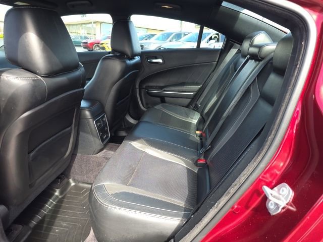 Used 2017 Dodge Charger SXT w/ AWD Plus Group image 31