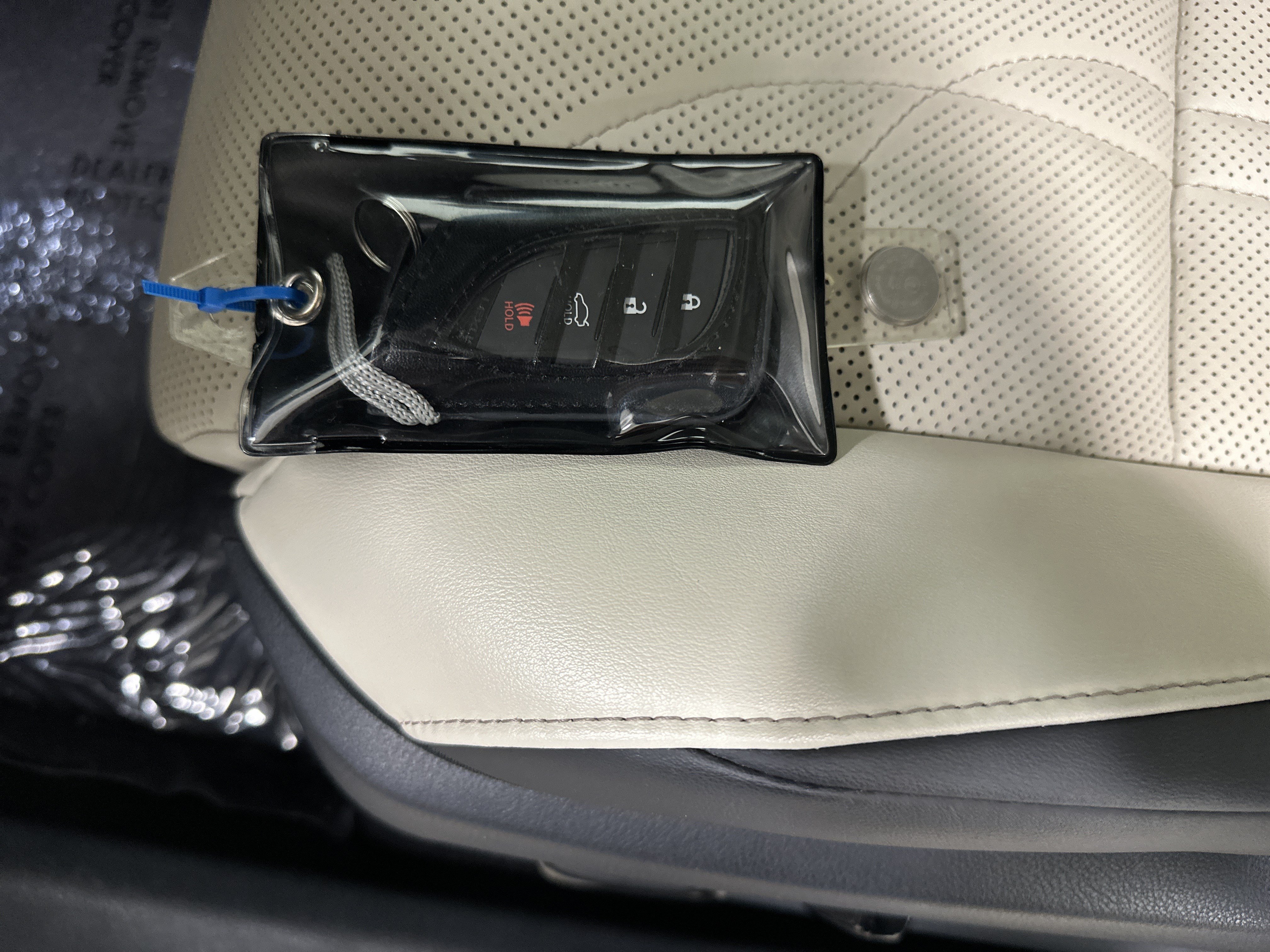 Used 2023 Lexus ES 350 w/ Accessory Package (Z2) FWD image 36