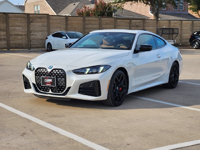 Used 2026 BMW 430i Coupe w/ M Sport Package RWD image 11