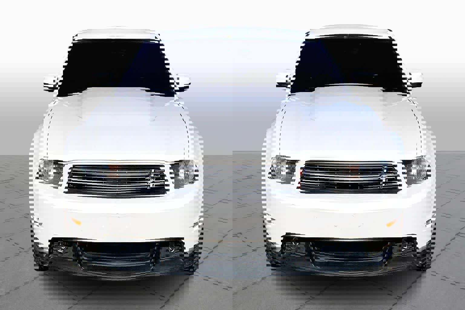 Used 2011 Ford Mustang GT Premium w/ 402A Rapid Spec Order Code image 3