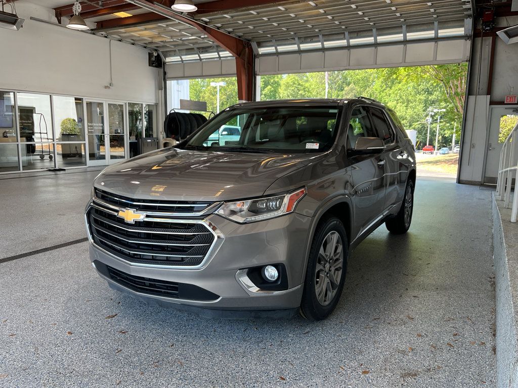 Used 2019 Chevrolet Traverse Premier w/ Driver Confidence II Package image 4