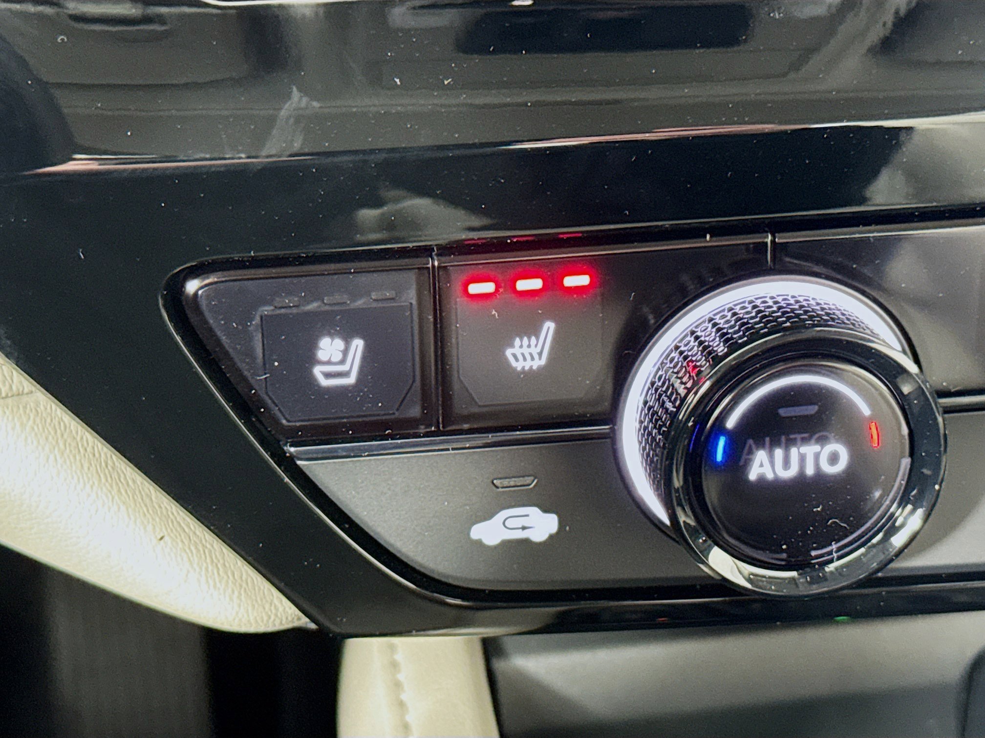 New 2026 Honda Accord Touring image 21