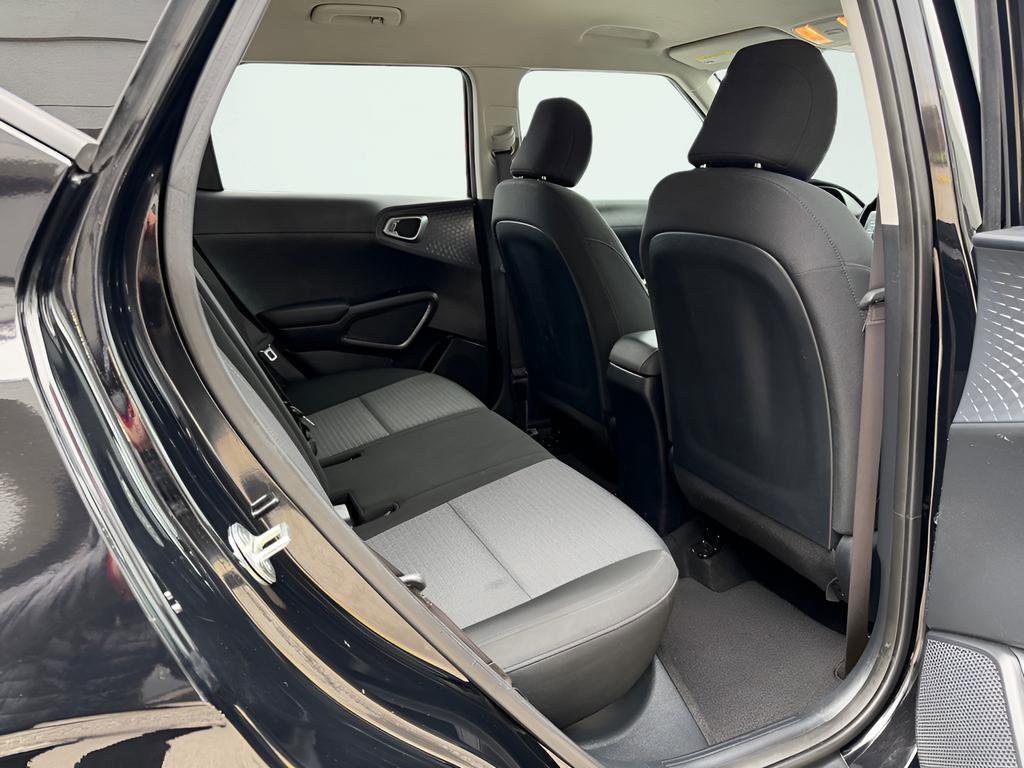 Used 2021 Kia Soul S FWD image 26