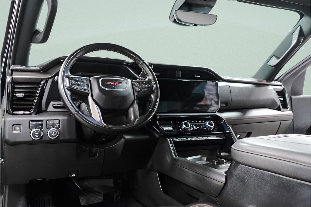 Used 2025 GMC Sierra 2500 AT4 w/ AT4 Premium Plus Package image 28