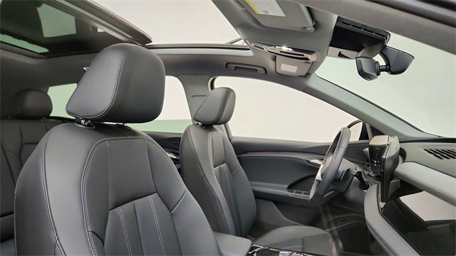 Used 2025 Audi Q6 e-tron Premium w/ Convenience Package image 21