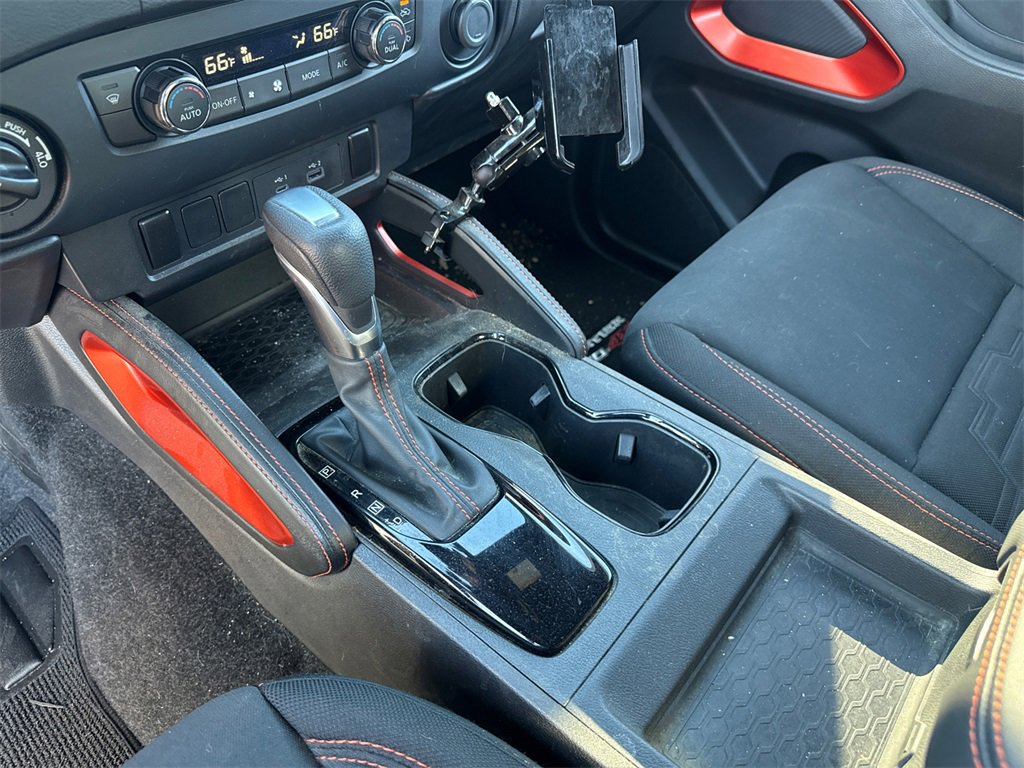 Used 2022 Nissan Frontier PRO-4X w/ Off-Road Protection Package image 6