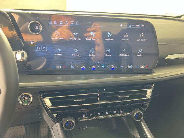 New 2026 Chevrolet Traverse LT w/ Midnight/Sport Edition FWD image 17