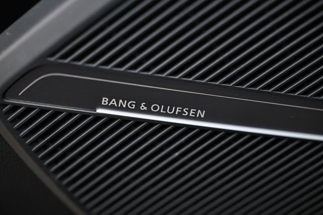 Used 2023 Audi Q5 e Premium Plus image 17