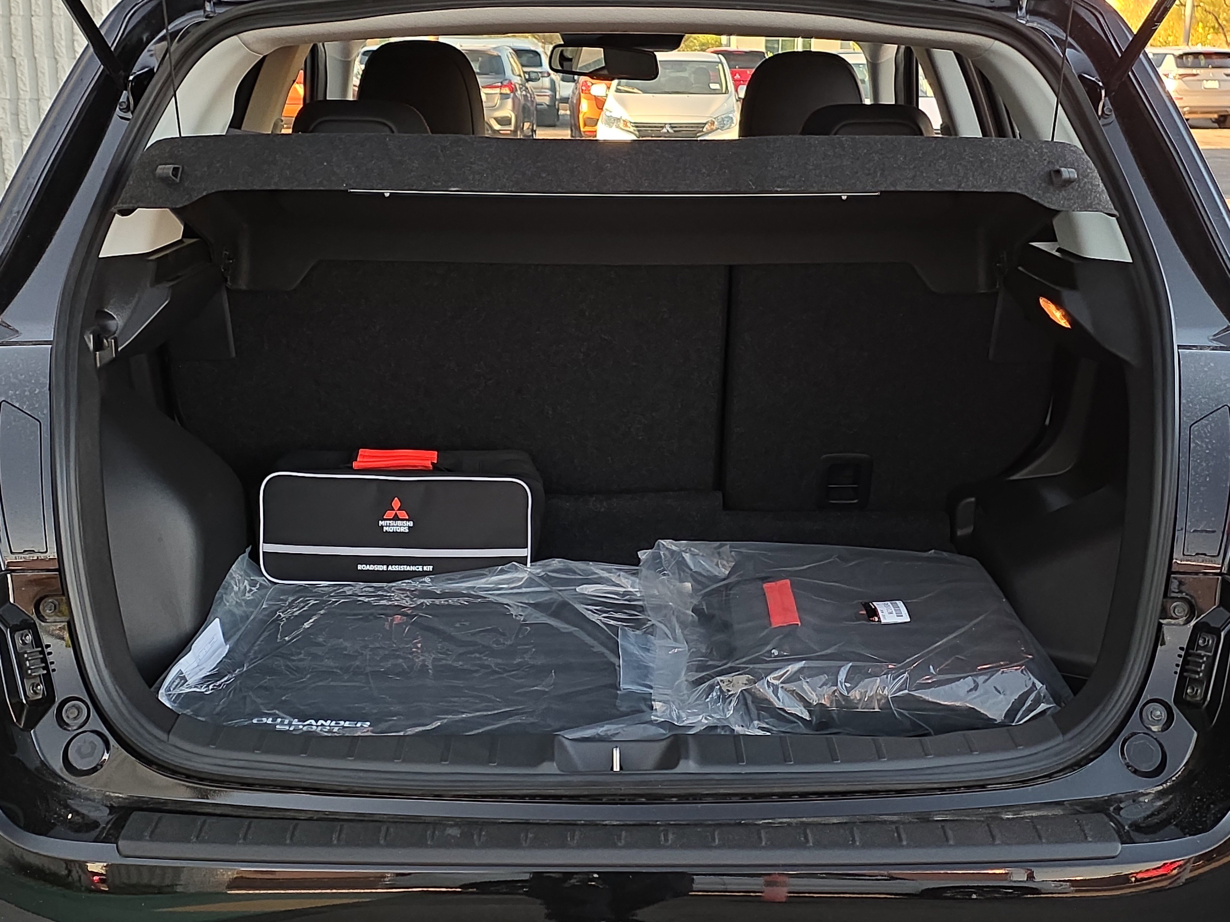 New 2025 Mitsubishi Outlander Sport SE image 5