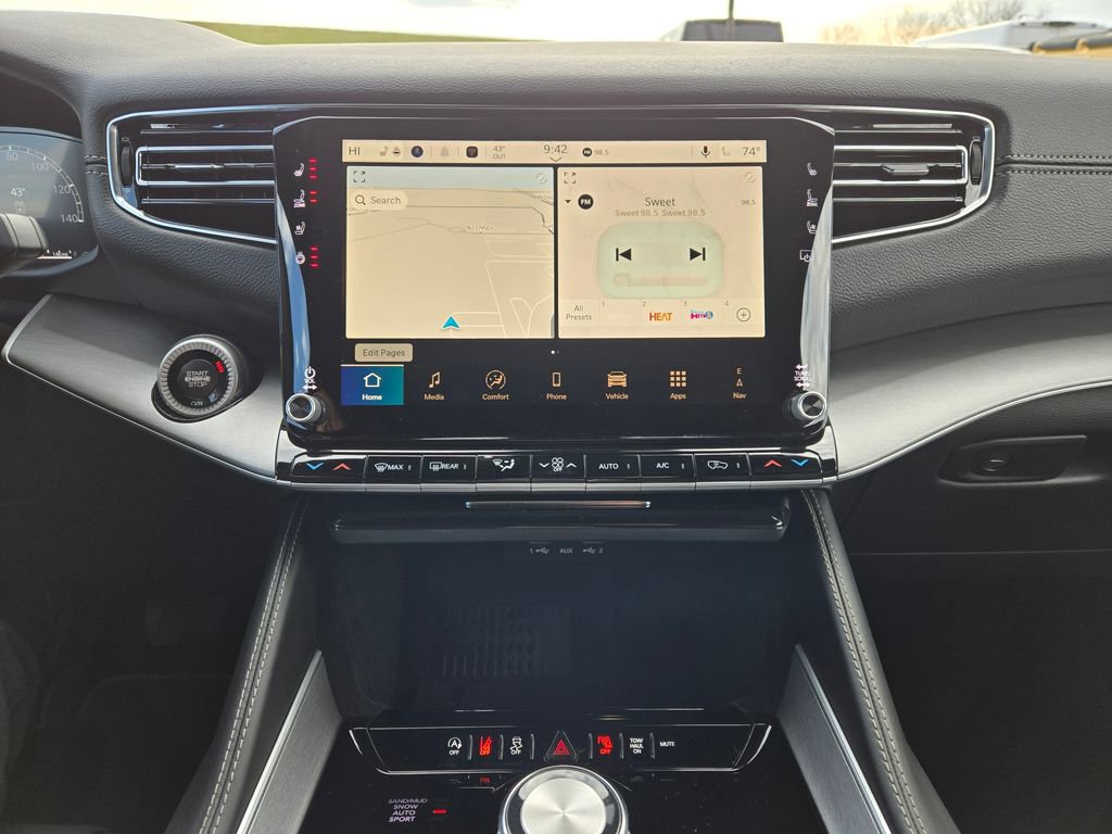 New 2026 Jeep Grand Wagoneer Limited AWD/4WD image 20