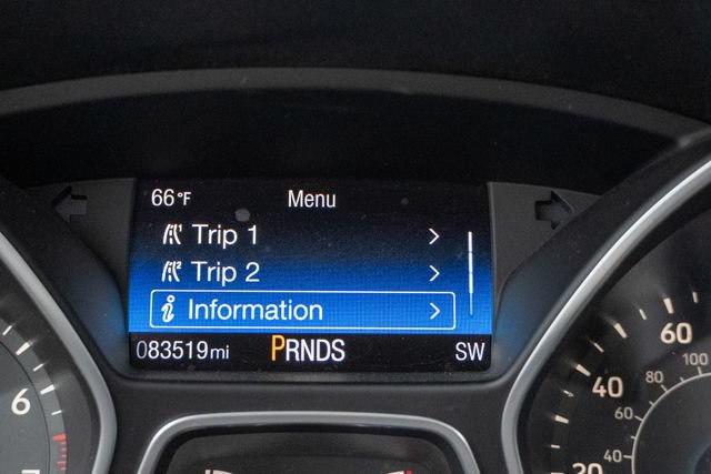 Used 2017 Ford Focus Titanium FWD image 38